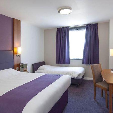 Premier Inn Glasgow City Centre - Argyle Street Exteriör bild